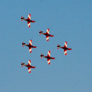 RAAF Roulettes in formation