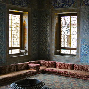 Room with sofas, Harem, Topkapi Palace