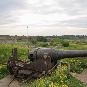 Canon, Suomenlinna fortress