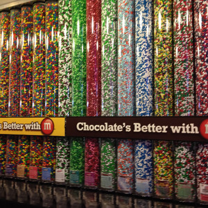 Many varieties of M&Ms