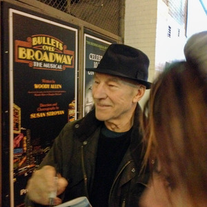 Sir Patrick Stewart signing autographs