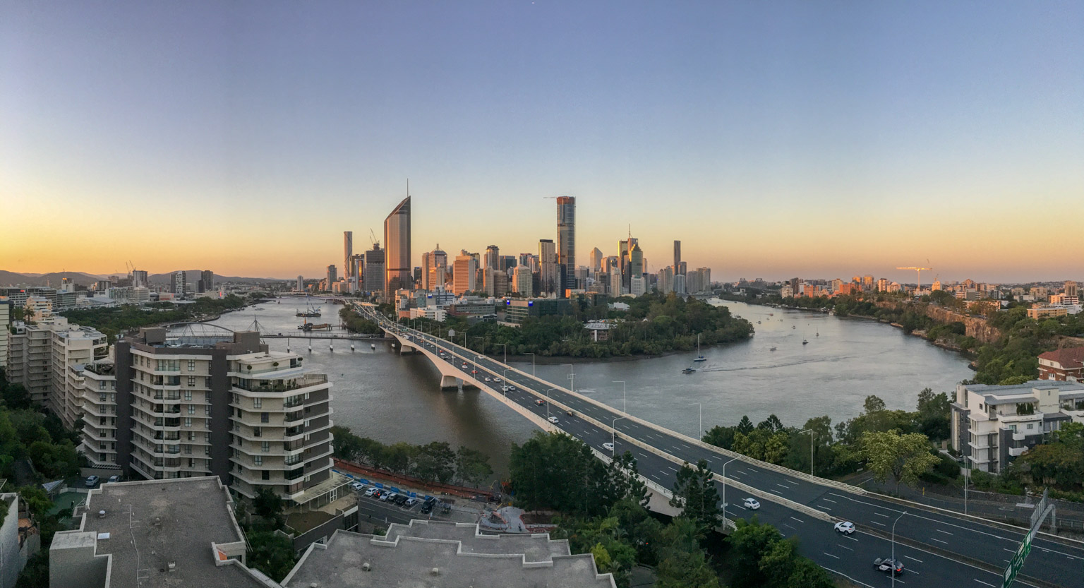 Brisbane sunset panorama