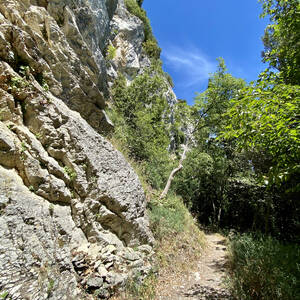 The trail around the hill of San Marino