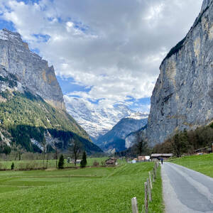 Walking trail in Lauterbrunnen Valley