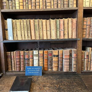 Books on chains in Duke Humfrey's Library
