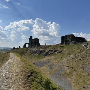 Castell Dinas Brán