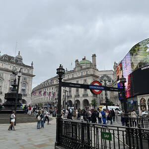 Piccadilly Circus