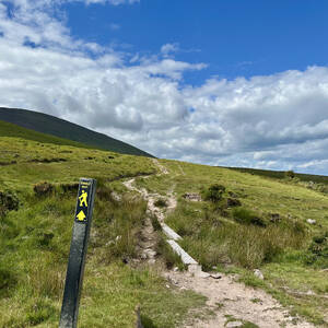 Dingle Way along the slopes of the Slieve Mish Mountains