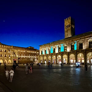 Bologna's central square at night